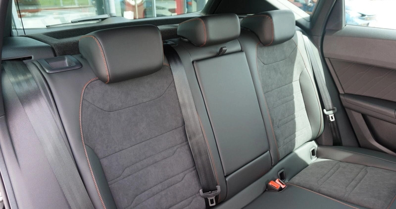 Seat Ateca cena 159500 przebieg: 5, rok produkcji 2024 z Bydgoszcz małe 704